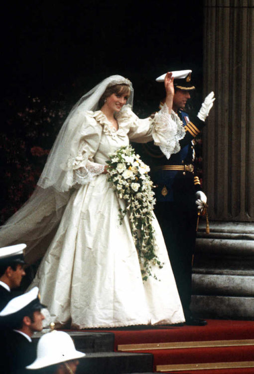 Celebrity Wedding Dresses | Top 10 Iconic Celebrity Weddings